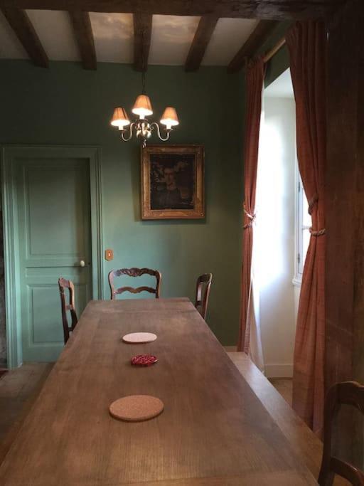 La Ferme Du Chateau Fauguernon Εξωτερικό φωτογραφία